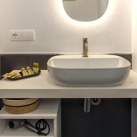 Lejlighedshotel Life70014 - Di Charme