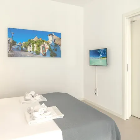 Ξενοδοχείο με διαμερίσματα Life70014 - Di Charme 4*